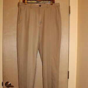 Mens Haggar H26 Khaki casual pants, 36” x 30”, Comfort Waist
